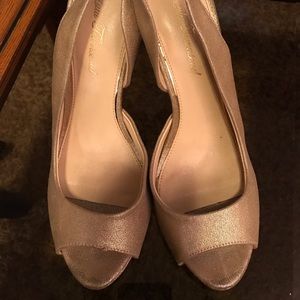 PM01012 4” Gold Heels 👠